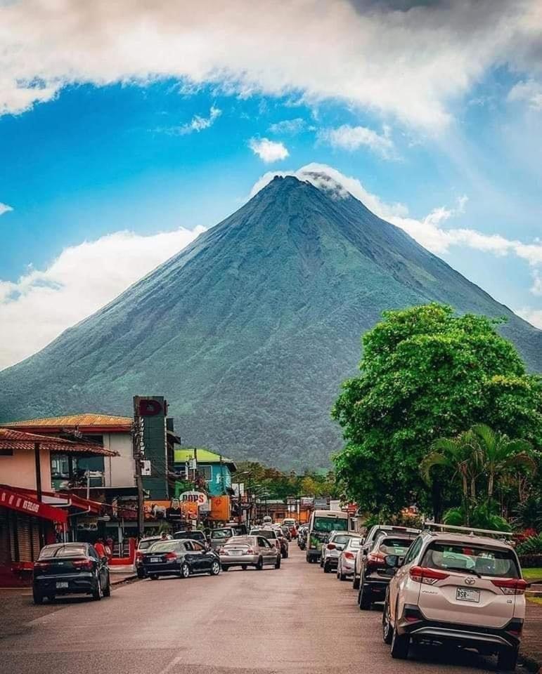 Villa Jade, La Fortuna Downtown Экстерьер фото