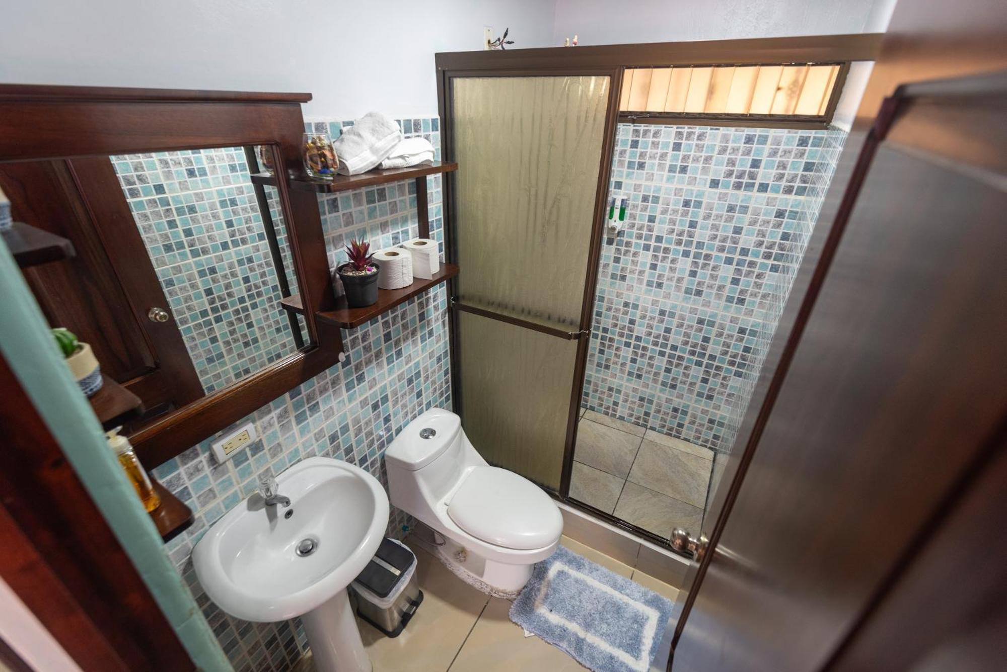 Villa Jade, La Fortuna Downtown Экстерьер фото